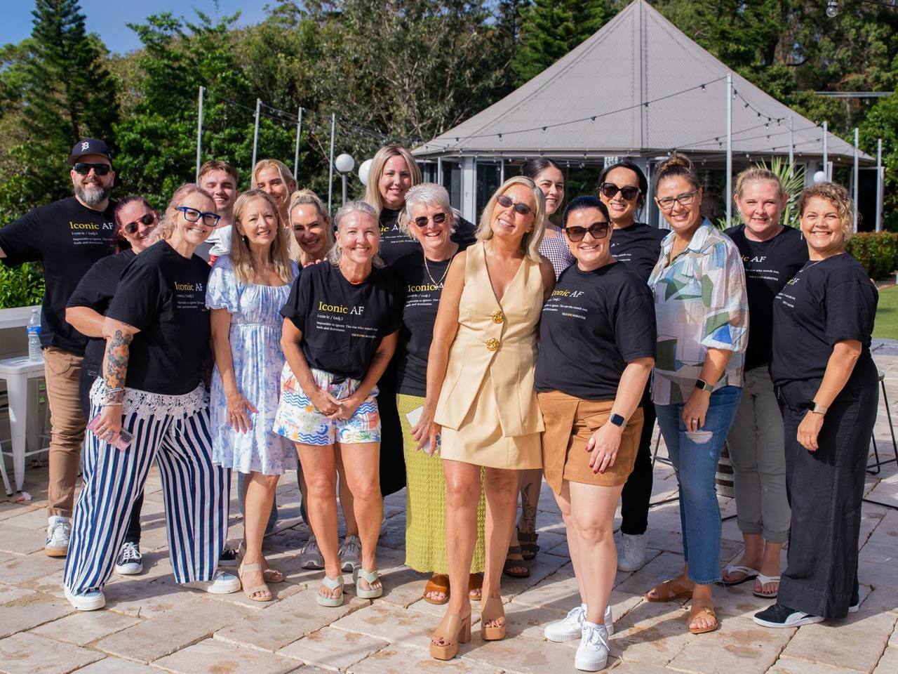 The Iconic Marketer Live group outdoors